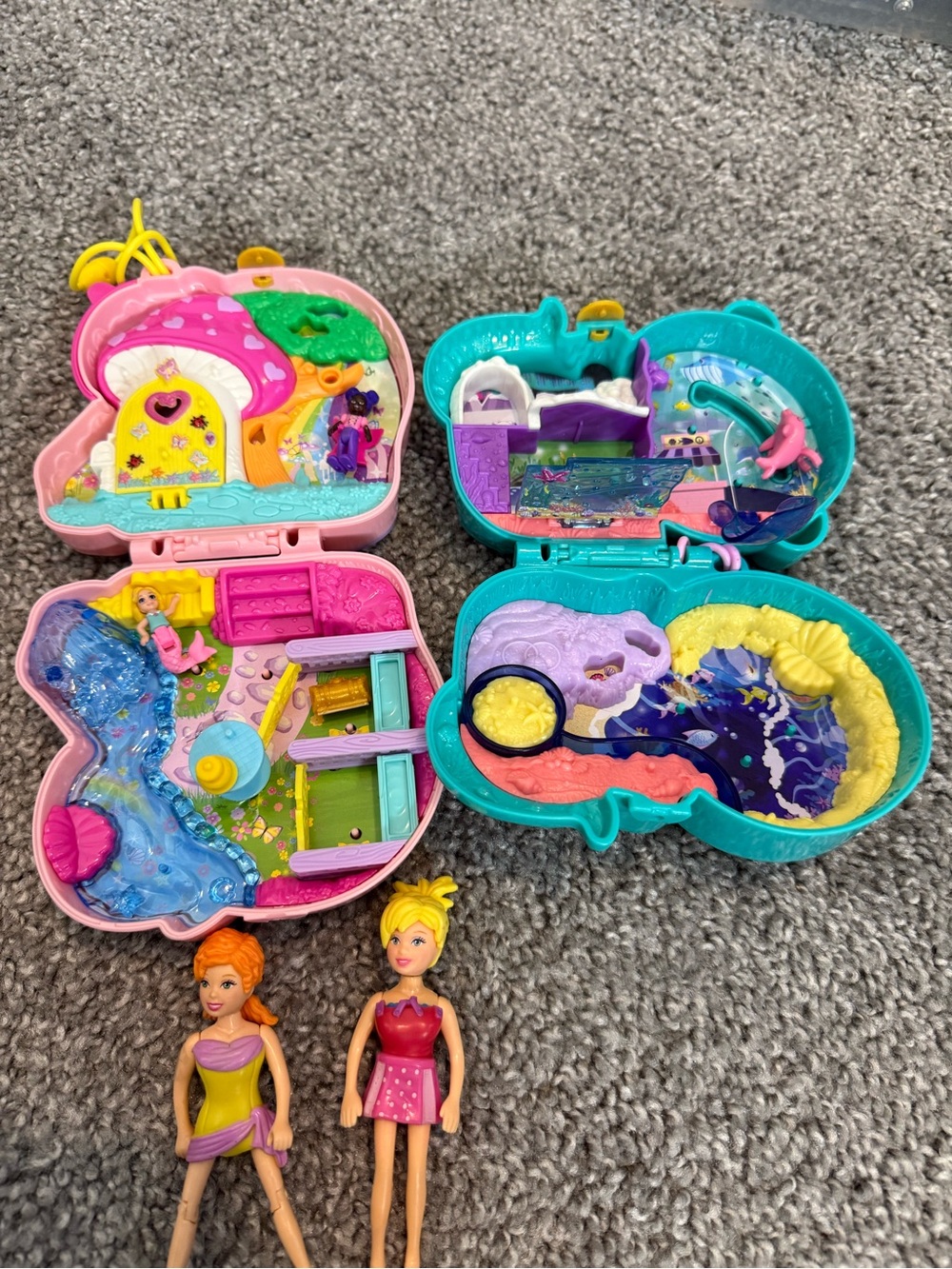 Polly Pocket Otter Aquarium Compact Set & Unicorn Forest Compact Set & 2 Polly’s - Picture 8 of 14